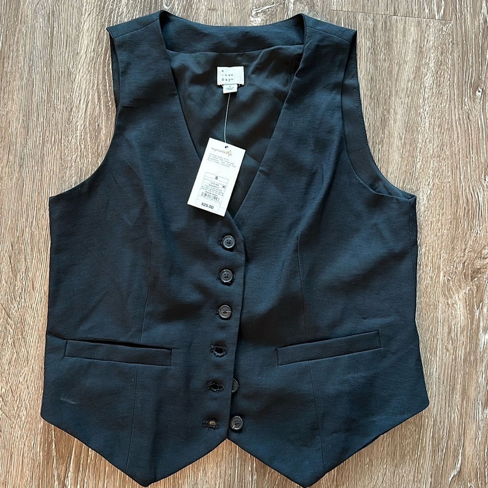 Women’s Tailored Suit Vest - A New Day - Small - Black